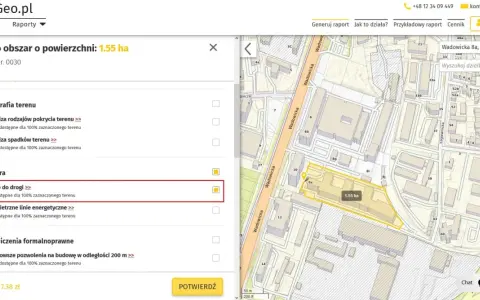 Na mapie OnGeo.pl zaznaczono obszar 1.55 ha. W sekcji "Infrastruktura" widoczna jest opcja "Dostęp do drogi", która pomaga sprawdzić, kto jest zarządcą drogi.
