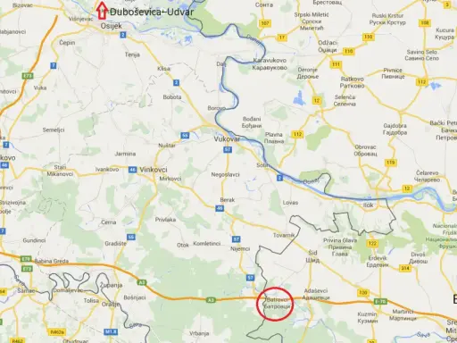 Mapa pokazuje drogę E70, która prowadzi do wjazdu do Serbii w miejscowości Batrovci.