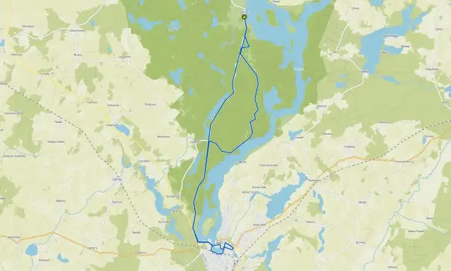Trasa rowerowa przez malownicze jeziora i lasy, łącząca miasto na trasie Toruń-Świecie.