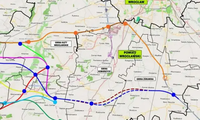 Mapa przedstawia plan budowy autostrad w Polsce do 2041 roku, z zaznaczonymi trasami wokół Wrocławia i okolicznych gmin.