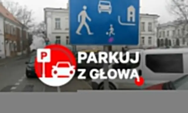 Znak informuje o strefie zamieszkania. Parkuj z głową, dbając o pieszych i dzieci.