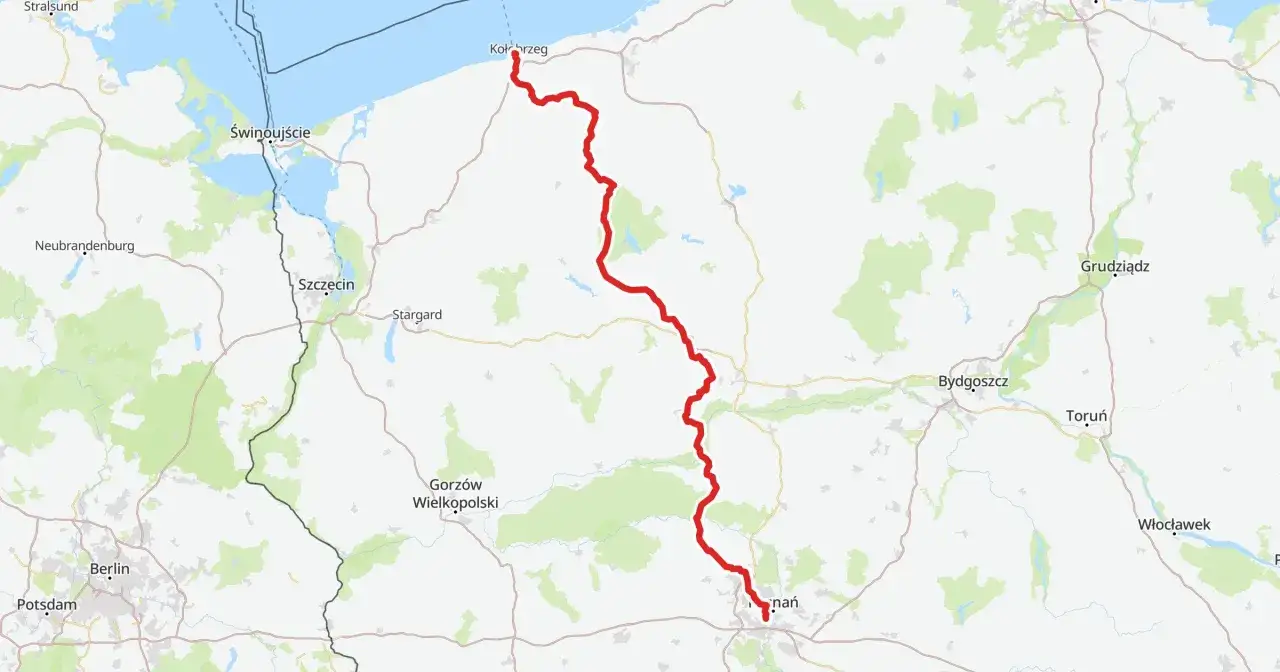 Mapa pokazuje trasę z Poznania do Kołobrzegu, biegnącą przez tereny Wielkopolski i Pomorza Zachodniego.